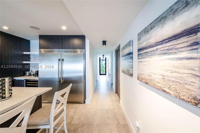 1930 Bay Dr 2, Miami Beach, FL 33141