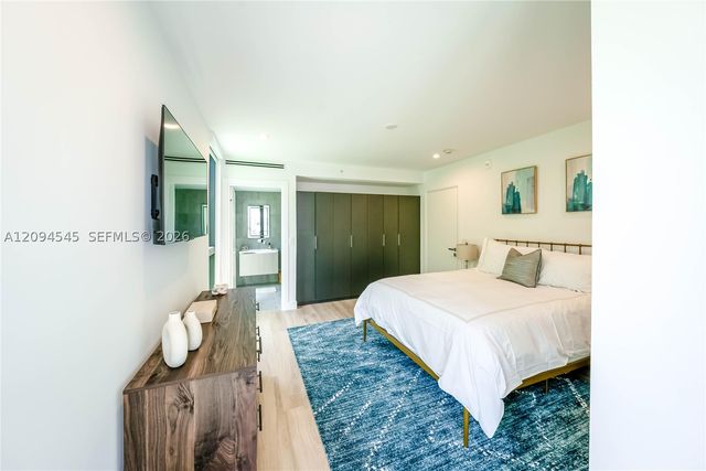 1930 Bay Dr 2, Miami Beach, FL 33141