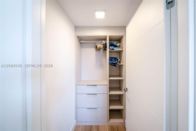 1930 Bay Dr 2, Miami Beach, FL 33141