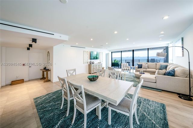 1930 Bay Dr 2, Miami Beach, FL 33141