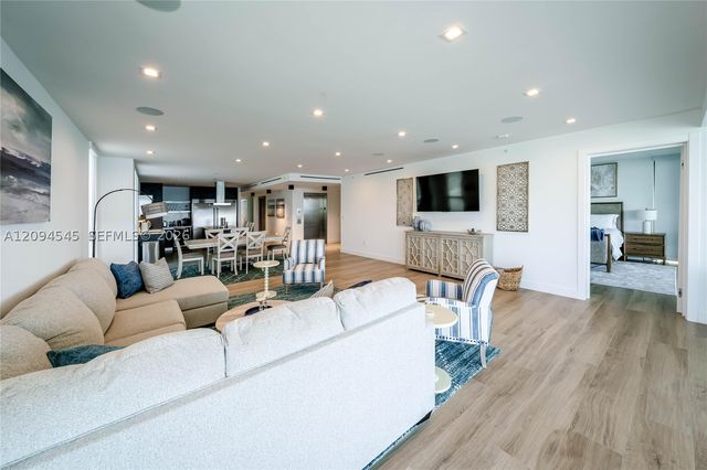 1930 Bay Dr 2, Miami Beach, FL 33141