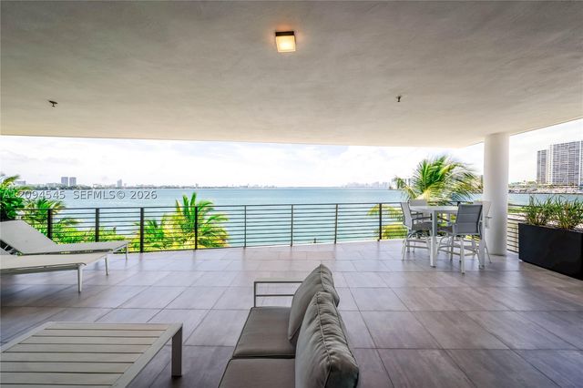 1930 Bay Dr 2, Miami Beach, FL 33141