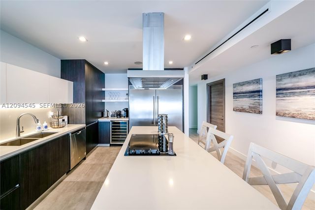 1930 Bay Dr 2, Miami Beach, FL 33141