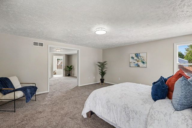631 3 Mile Road Ne, City Of Grand Rapids, MI 49505