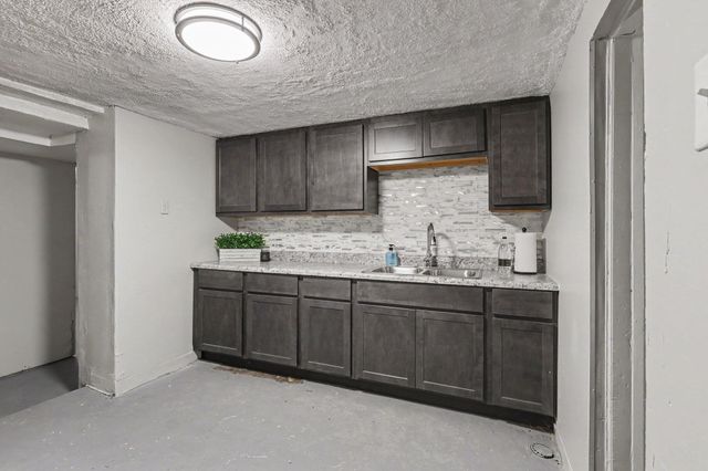 631 3 Mile Road Ne, City Of Grand Rapids, MI 49505