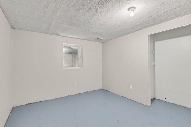 631 3 Mile Road Ne, City Of Grand Rapids, MI 49505
