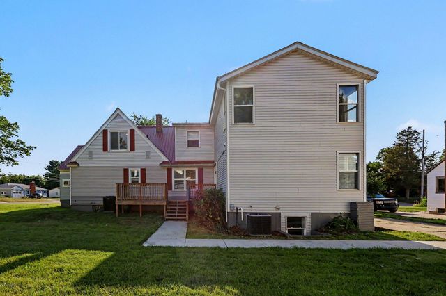 631 3 Mile Road Ne, City Of Grand Rapids, MI 49505