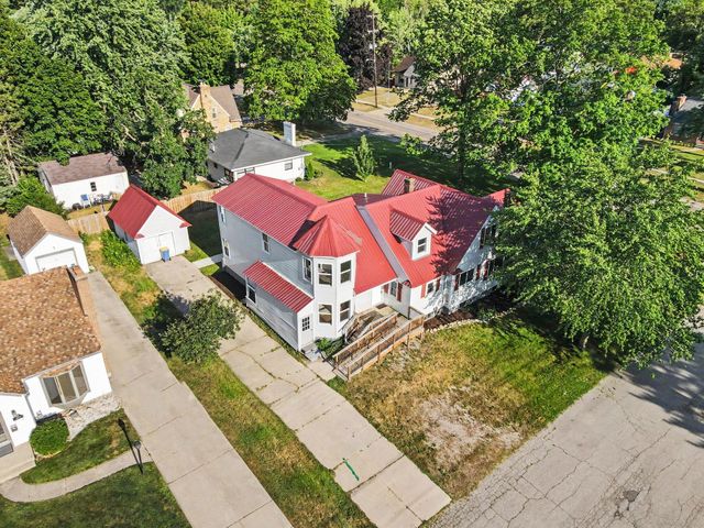 631 3 Mile Road Ne, City Of Grand Rapids, MI 49505