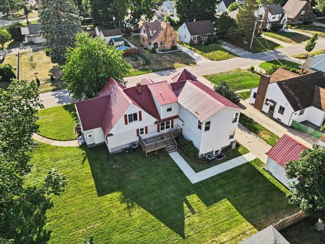 631 3 Mile Road Ne, City Of Grand Rapids, MI 49505