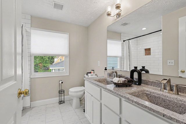 631 3 Mile Road Ne, City Of Grand Rapids, MI 49505
