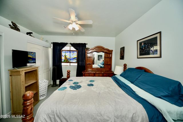 3880 S Calle Viva, Green Valley, AZ 85614