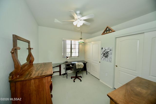 3880 S Calle Viva, Green Valley, AZ 85614