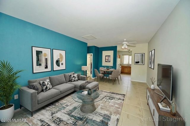 3880 S Calle Viva, Green Valley, AZ 85614