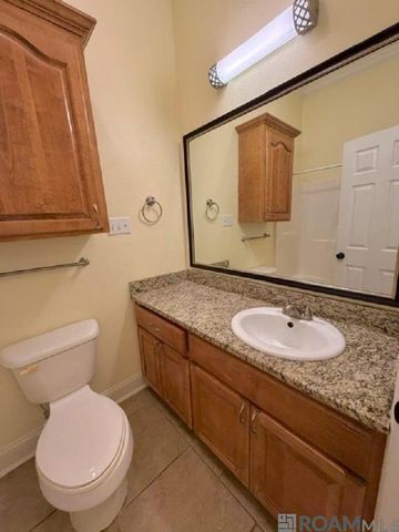 106 Secret Gate, Denham Springs, LA 70726