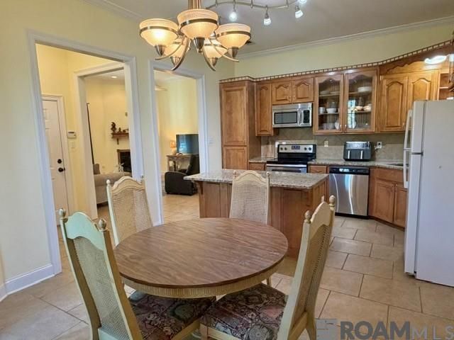 106 Secret Gate, Denham Springs, LA 70726