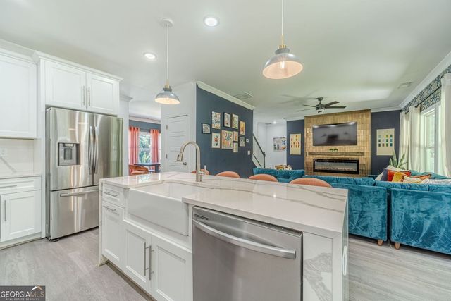 2921 Lee Road SW, Snellville, GA 30039