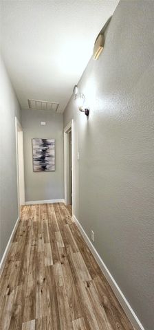 327 E Hull Street, Denison, TX 75021