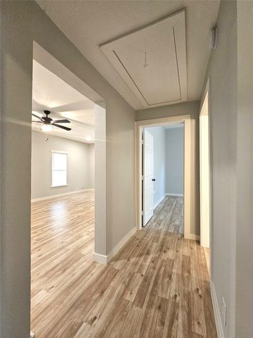 327 E Hull Street, Denison, TX 75021