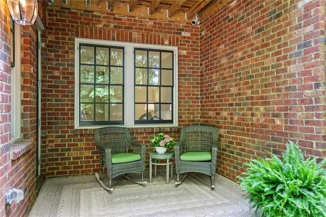 1292 Edmund Lane NE, Brookhaven, GA 30319