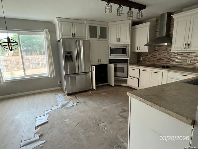 3991 Trinity TRL, New Braunfels, TX 78132