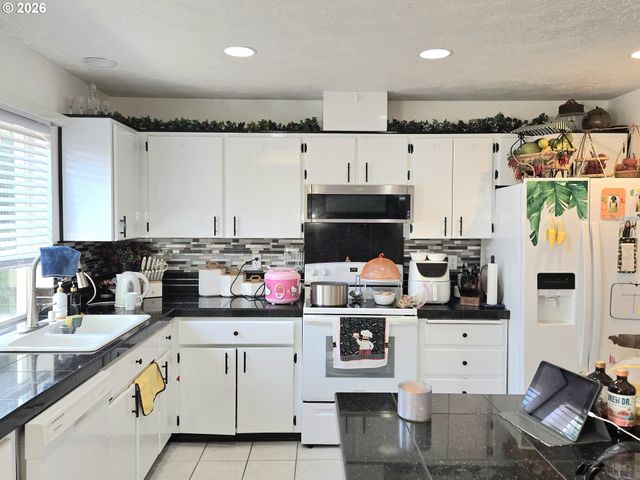 3716 Ne 149TH Ave, Portland, OR 97230