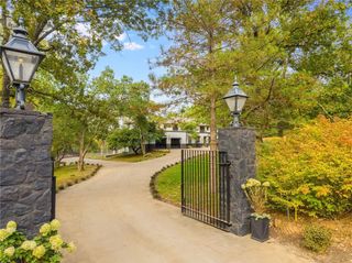 1701 NW Duncan Road, Blue Springs, MO 64015