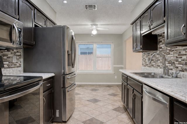 8823 Timber Park, San Antonio, TX 78250