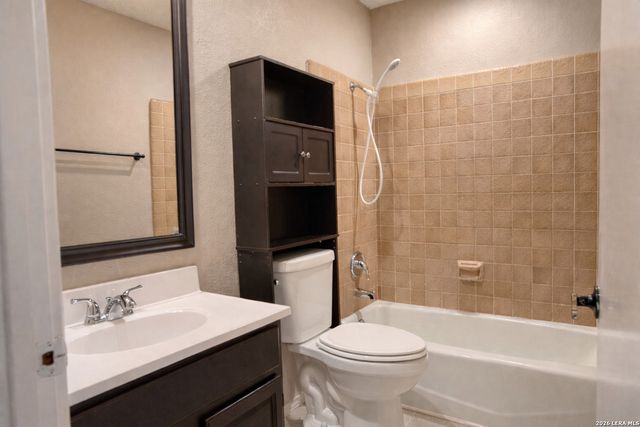 8823 Timber Park, San Antonio, TX 78250