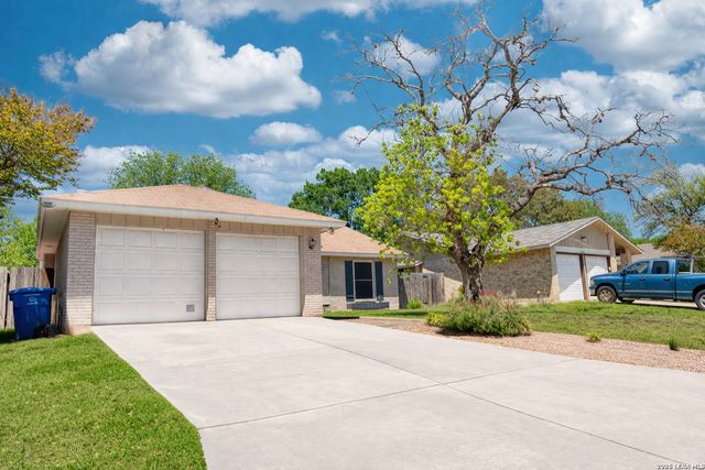 8823 Timber Park, San Antonio, TX 78250