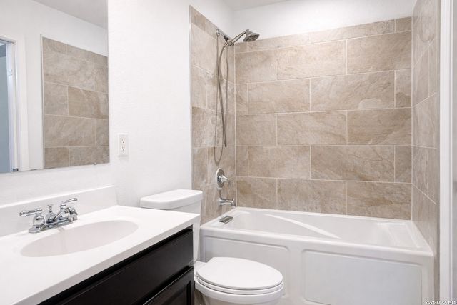 8823 Timber Park, San Antonio, TX 78250