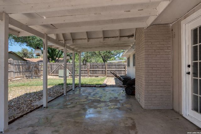 8823 Timber Park, San Antonio, TX 78250