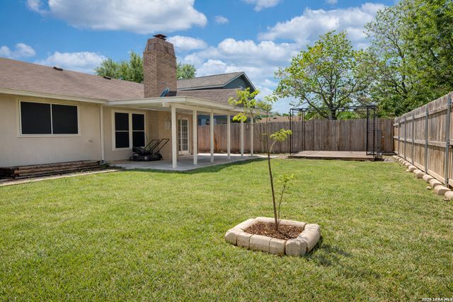 8823 Timber Park, San Antonio, TX 78250