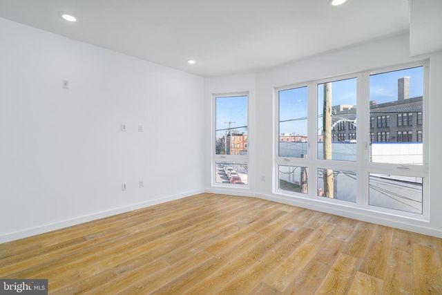 1729 FRANCIS ST, Philadelphia, PA 19130