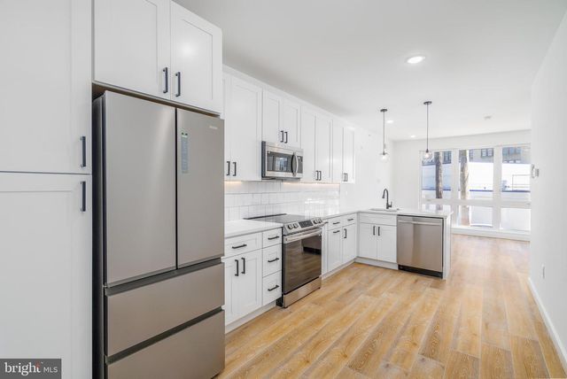 1729 FRANCIS ST, Philadelphia, PA 19130