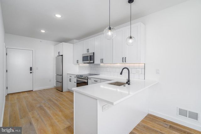 1729 FRANCIS ST, Philadelphia, PA 19130