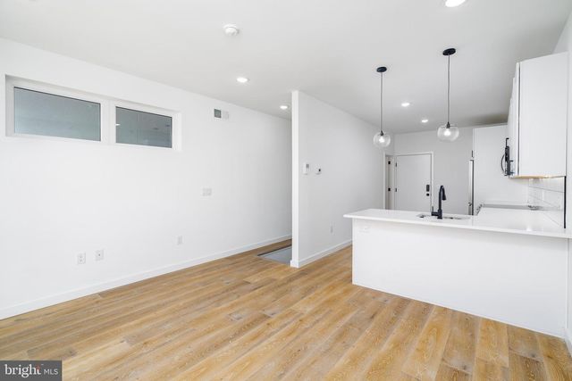 1729 FRANCIS ST, Philadelphia, PA 19130