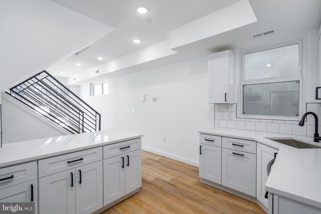 1729 FRANCIS ST, Philadelphia, PA 19130