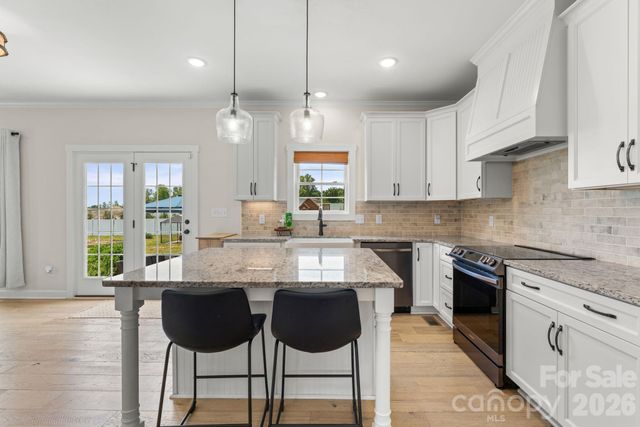 4791 Cooper Road, Clemmons, NC 27012