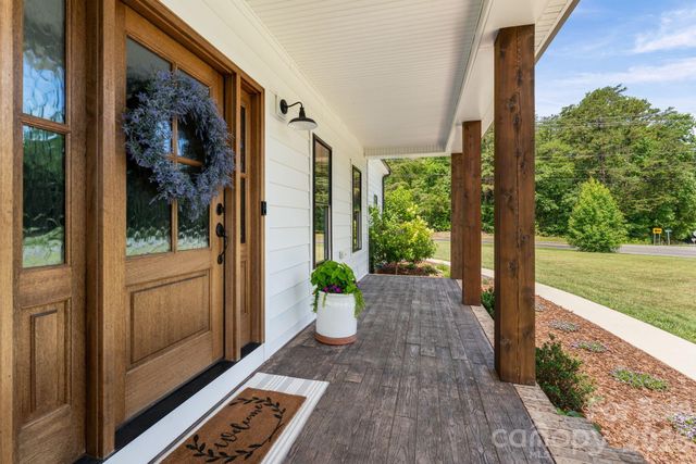 4791 Cooper Road, Clemmons, NC 27012