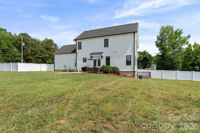 4791 Cooper Road, Clemmons, NC 27012
