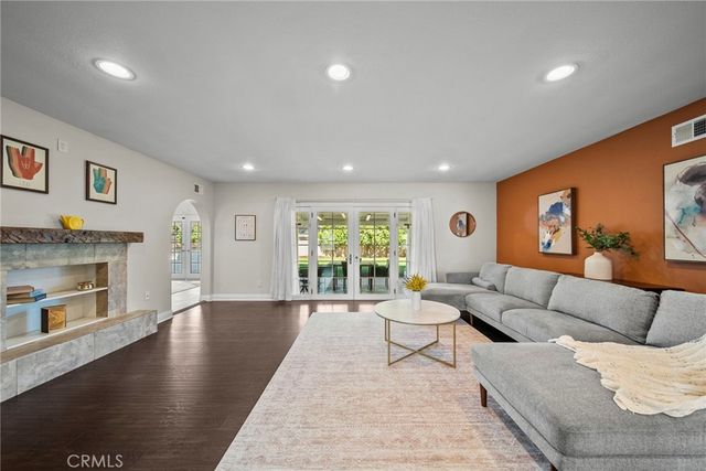 8627 Bothwell, Northridge, CA 91324