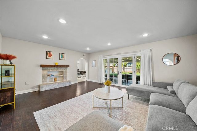8627 Bothwell, Northridge, CA 91324