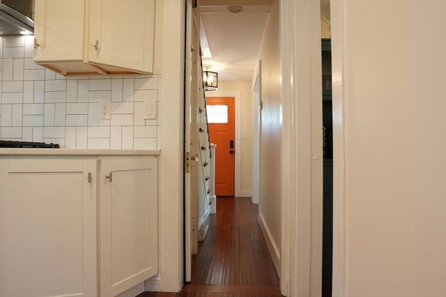 25 Pauline St, Randolph, MA 02368