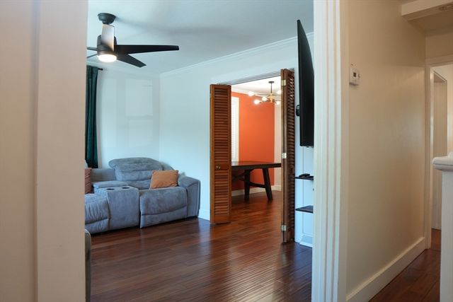 25 Pauline St, Randolph, MA 02368