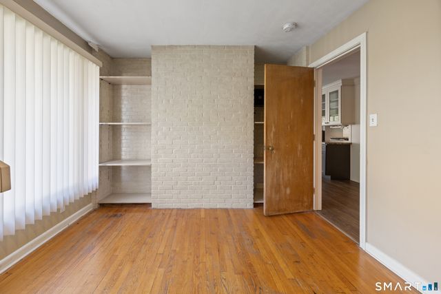 25 Morningside Drive, Ansonia, CT 06401