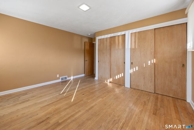 25 Morningside Drive, Ansonia, CT 06401