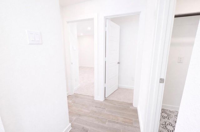 8315 Amber Summit Lane, Angleton, TX 77515