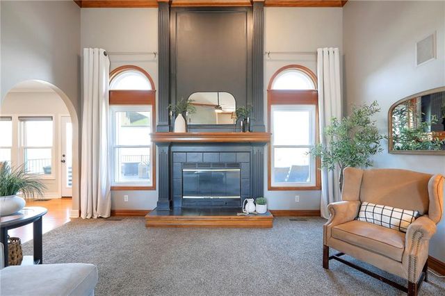 1602 SW TIMBERLINE Road, Oak Grove, MO 64075