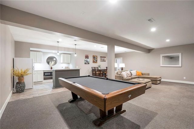 1602 SW TIMBERLINE Road, Oak Grove, MO 64075