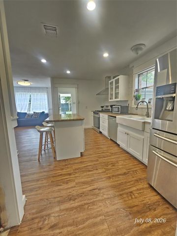 17911 Beaver Creek Drive, Houston, TX 77090